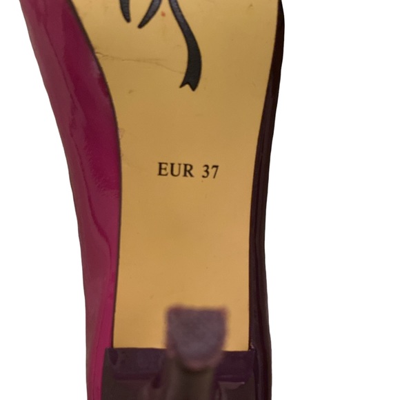 Poetic License Summer Bloom Floral Patent Leather Embellished Lucite Heels - 6.5 - Picture 13 of 16